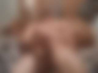 Kindareckless276's Live Sex Cam Show