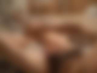 Kindareckless276's Live Sex Cam Show
