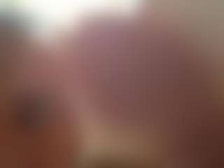 Kindareckless276's Live Sex Cam Show