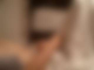 Kindareckless276's Live Sex Cam Show