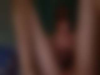 Kindareckless276's Live Sex Cam Show