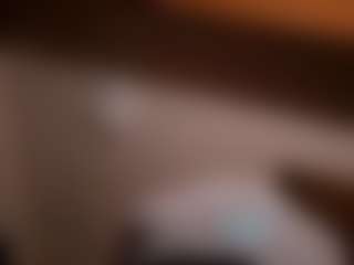 Kindareckless276's Live Sex Cam Show