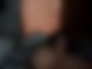 Kindareckless276's Live Sex Cam Show