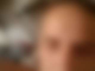 Kindareckless276's Live Sex Cam Show