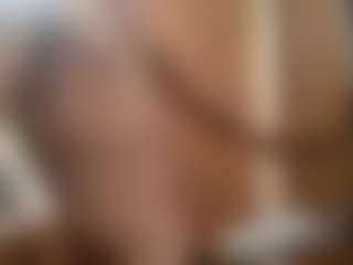 Kindareckless276's Live Sex Cam Show