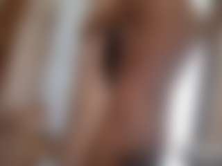 Kindareckless276's Live Sex Cam Show