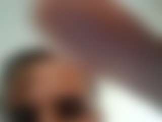 Kindareckless276's Live Sex Cam Show