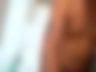 Kindareckless276's Live Sex Cam Show