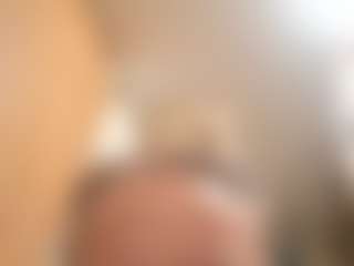 Kindareckless276's Live Sex Cam Show