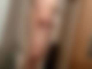 Kindareckless276's Live Sex Cam Show