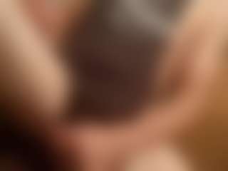 Kindareckless276's Live Sex Cam Show