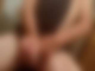 Kindareckless276's Live Sex Cam Show