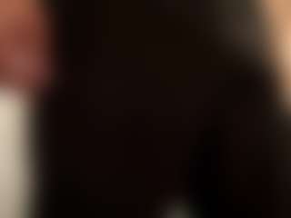 Kindareckless276's Live Sex Cam Show