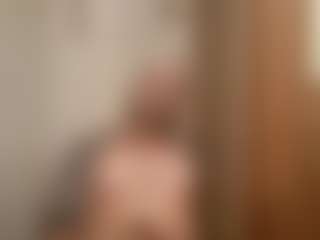 Kindareckless276's Live Sex Cam Show
