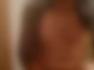 Kindareckless276's Live Sex Cam Show