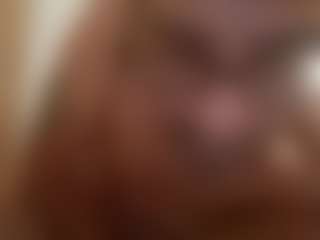 Kindareckless276's Live Sex Cam Show