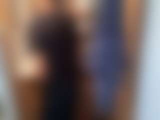 Kindareckless276's Live Sex Cam Show