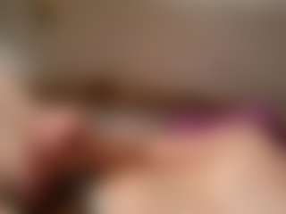 Kindareckless276's Live Sex Cam Show