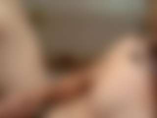 Kindareckless276's Live Sex Cam Show