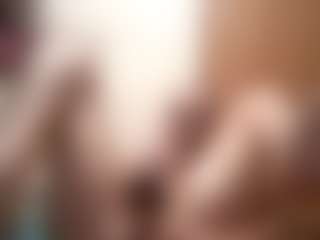 Kindareckless276's Live Sex Cam Show