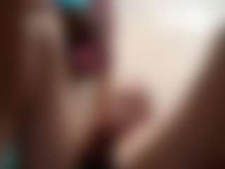 Kindareckless276's Live Sex Cam Show