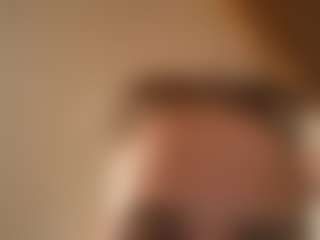 Kindareckless276's Live Sex Cam Show