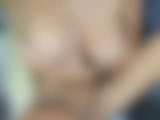 Live cam show with akiralisa - Pregnant on Free Soda
