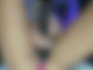 Live cam show with akiralisa - Latina on Mixed Magazine Live