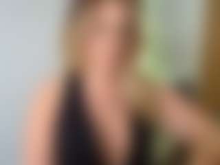 British milf jessica Lou's Live Sex Cam Show