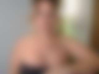 British milf jessica Lou's Live Sex Cam Show