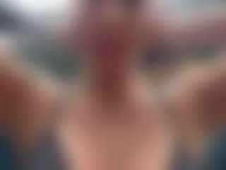 Sarah Peterson's Live Sex Cam Show