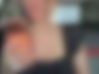 Sarah Peterson's Live Sex Cam Show