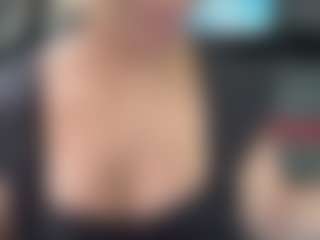 Sarah Peterson's Live Sex Cam Show