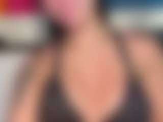 Sarah Peterson's Live Sex Cam Show