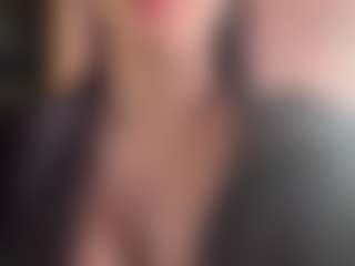 Sarah Peterson's Live Sex Cam Show