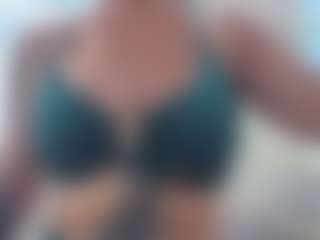 Sarah Peterson's Live Sex Cam Show
