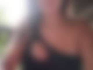 Sarah Peterson's Live Sex Cam Show