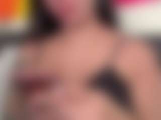 Sarah Peterson's Live Sex Cam Show