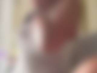 Sarah Peterson's Live Sex Cam Show