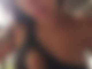 Sarah Peterson's Live Sex Cam Show