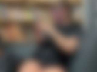 Sarah Peterson's Live Sex Cam Show