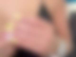 Sarah Peterson's Live Sex Cam Show