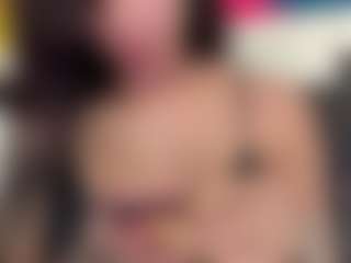 Sarah Peterson's Live Sex Cam Show
