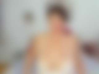 Live cam show with ladyred8 - Grey Eyes on SinfulBabes