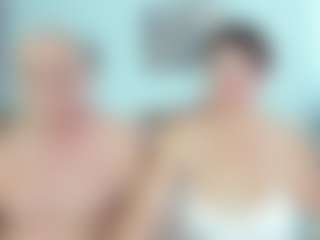 Live cam show with ladyred8 - Bedroom on Camsoda