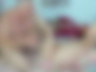 Live cam show with ladyred8 - Granny Brown Hair on madthumbs