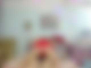 ladyred8's Live Sex Cam Show
