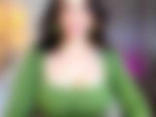 Live cam show with Dollglam01 - Big Nipples on Hubzter Live