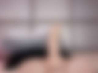 Live cam show with KENDAL - Striptease Asian on parknlotfishbdy
