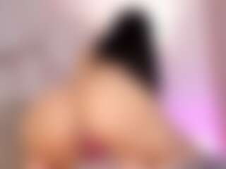 Live cam show with Susan Powel - Sexcam on EXY